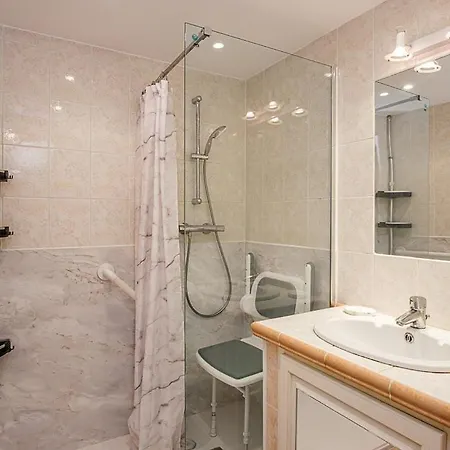 Parking Prive - 10min - Proche Aeroport Apartment Saint-Laurent-du-Var