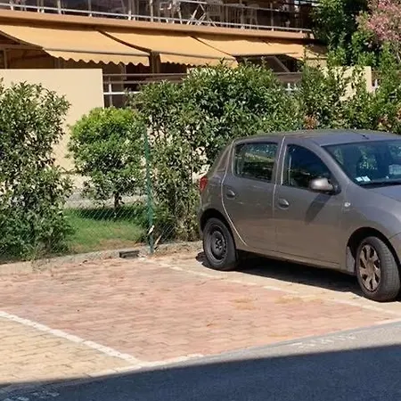 Parking Prive - 10min - Proche Aeroport * Saint-Laurent-du-Var