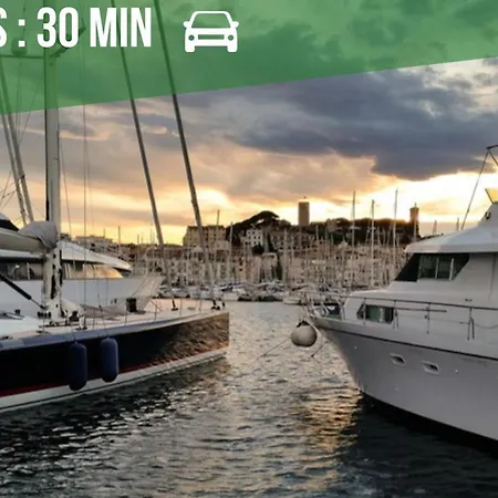 Parking Prive - 10min - Proche Aeroport *